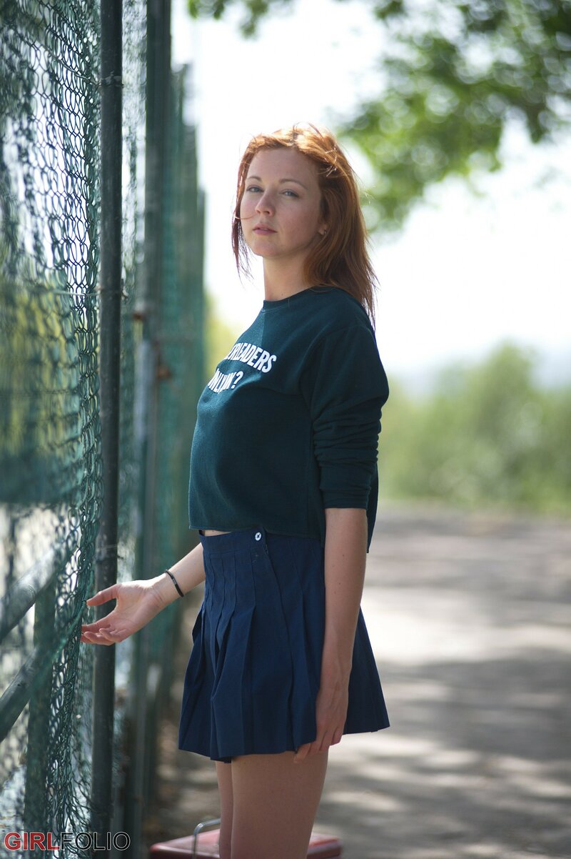 Юлиана, 37